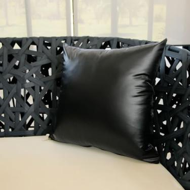 Imagem de Almofada Decorativa Moderna com Padrão Geométrico, Impermeável, Capa e Refil, com Zíper, para Área Externa e Interna (Preto)