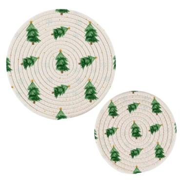 Imagem de Wassud Conjunto de trivet de árvores de Natal em aquarela para pratos quentes, suportes de panela redondos, almofadas quentes de algodão, porta-copos resistentes ao calor para decoração de cozinha