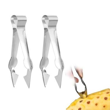 Imagem de 2 peças de clipe multifuncional para remoção de caule de frutas e vegetais, descascador de morango, removedor de olhos de abacaxi, utensílio de cozinha, cabo de aço inoxidável prateado