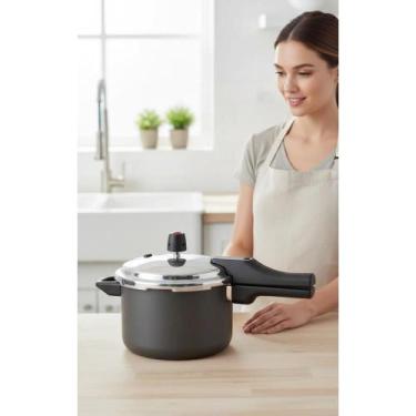 Imagem de Panela Pressão Antiaderente 4.5L INDUÇÃO Preta - Congratulations Store