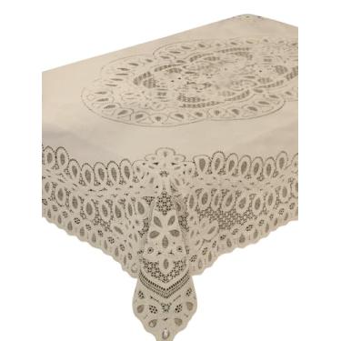 Imagem de Dependable Industries inc. Essentials Elegante toalha de mesa de renda de crochê de vinil – durável, limpa e decorativa para sala de jantar e cozinha (bege, 152 x 228 cm)