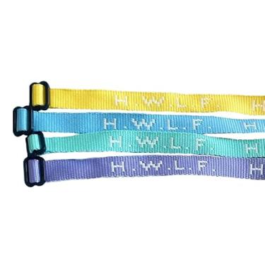 Imagem de He would Love First Pulseiras WWJD HWLF elásticas naturais pacote com 3 pulseiras What Would Jesus Do | Pulseiras reversíveis HWLF x WWJD em malva, areia e verde | Serve para todos os tamanhos de