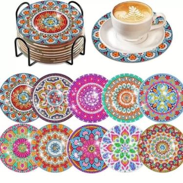 Imagem de Conjunto de porta-copos de pintura de diamante mandala com suporte de metal, padrão de mosaico colorido, redondo de 10 polegadas, pacote com 10 porta-copos para bebidas quentes e frias