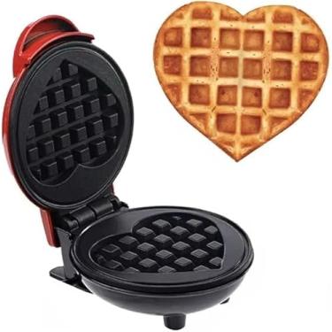 Imagem de Mini Máquina Para Assar Forma Elétrica Retro Waffle Formato De Coração | 110V Cor Preto