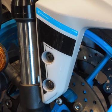 Imagem de Resin Bike Adesivos 3D de motocicleta compatíveis com Yamaha MT-07 2025 Ice Storm. Capas de para-choque de proteção de bicicleta contra batidas e arranhões. Adesivo 3D Resin Gadget Moto