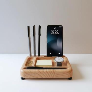 Imagem de Organizador de Mesa Iluminado em Madeira - Porta Canetas, Celular e acessórios