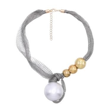 Imagem de Colar feminino vintage europeu e americano leve de luxo com pérola sintética, contas de metal e corrente de malha, acessório moderno e versátil, disponível em tons de prata e dourado, One Size Fits