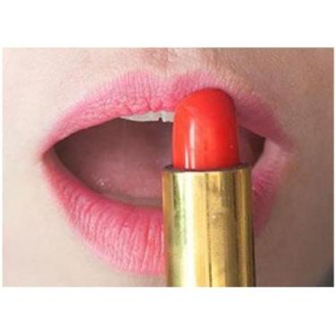 Imagem de Batom Longa Duração Bella Femme Rosa Claro - Comprar e Usar