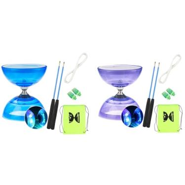Imagem de SagaSave Flashing Triple Bearing Diabolo, Soft Rubber Yoyo Set, with 1 x Diabolo, 1 x Spare 10m Rope, 2 x Professional Poles, 1 x Net Bag, for Beginners & Experienced Players (Blue & Purple)