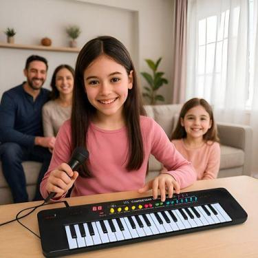 Imagem de Teclado Piano Musical 37 Teclas Com Microfone Infantil Preto Preto - B