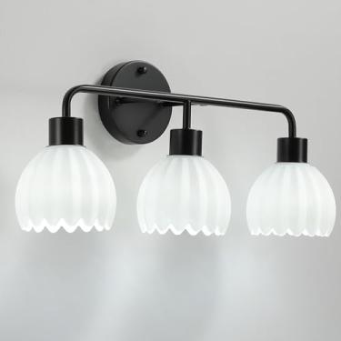Imagem de vivihobb Luz de vaidade preta de 3 luzes sobre o espelho, arandelas de parede, luminária de banheiro moderna com sombra de flor de vidro branco leite, soquete E26 (lâmpadas não incluídas)