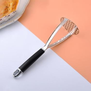 Imagem de Espremedor de batata resistente, espremedor de aço inoxidável para abacate, feijão, vegetais, frutas e pode ser lavado na lava-louças (cabo preto fixo)