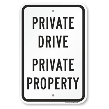 Imagem de SmartSign Placa de metal "Private Drive - Private Property" de 30 x 45 cm, composto de alumínio (ACM), material refletivo de grau de engenheiro, branco e preto