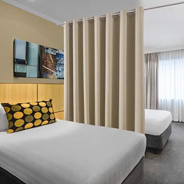 Imagem de Cortina divisória de escurecimento de ambiente de privacidade e conforto - Crie suas zonas perfeitas em minutos! Divisória térmica com redução de ruído para salas compartilhadas, estúdios, lofts, 2,6