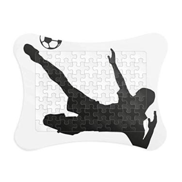 Imagem de Moldura de quebra-cabeça esportiva com contorno de futebol americano, decoração de quadros, ornamento de jogo de quebra-cabeça