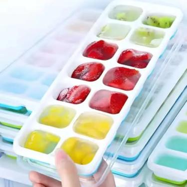 Imagem de Kit 4 Unidades Formas de Gelo Flexíveis com Tampa e Fundo de Silicone – 14 Cubos Empilháveis, Antivazamento, Ideal para Gelo, Frutas e Papinha de Bebê