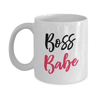 Imagem de SpreadPassion Caneca Boss Babe – Copo de café de chá engraçado de cacau quente – Ideia de presente de aniversário de Natal