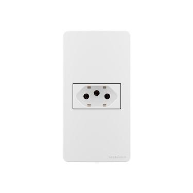 Imagem de Placa Para Condulete Caixa 1" Com Tomada Margirius Sleek 2p+t 20a Branca Branco