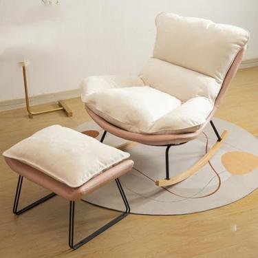 Imagem de Cadeira de balanço interna aconchegante com descanso para os pés – Cadeira de braço basculante moderna para quarto e sala de estar – Cadeira de leitura perfeita para o máximo conforto