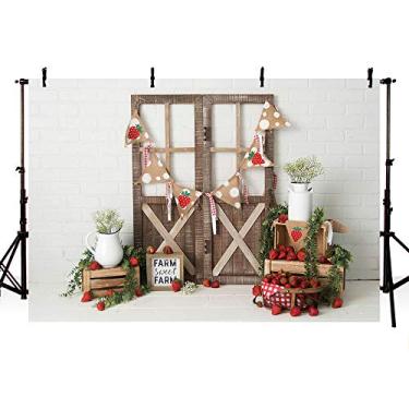 Imagem de MEHOFOND – Faixa de fundo para fotos de festa de aniversário de morango para meninas doces de 1ª um aniversário, porta vintage, parede de tijolos branco, frutas vermelhas, cenários para esmagar de bolo 2,1 x 1,5 m