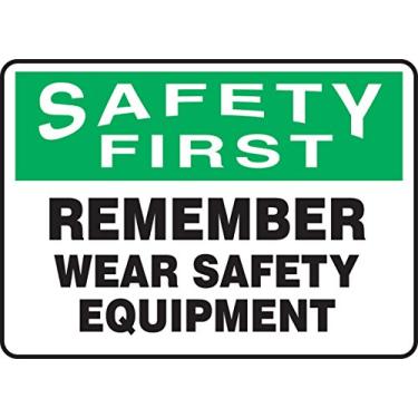 Imagem de Accuform Placa MPPE930VP, "Safety First Remember WEAR Safety Equipment", 17,8 cm de comprimento x 25,4 cm de largura x 0,1 cm de espessura, plástico, 17,8 cm x 25,4 cm, verde/preto sobre branco