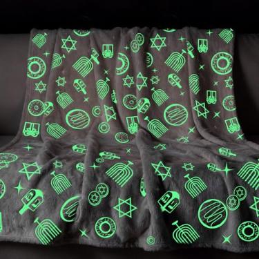 Imagem de Katze-Tatze Cobertor de Hanukkah que brilha no escuro, manta de flanela macia com menorá, Dreidels e estrelas de Davi, cobertor de feriado judaico aconchegante para crianças e adultos, presente de