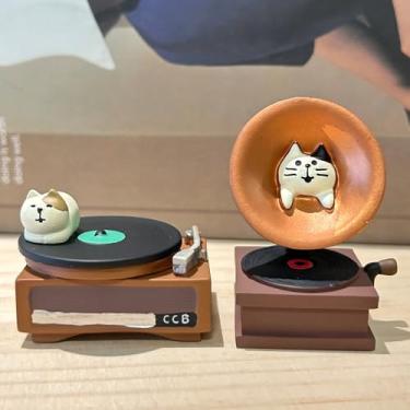 Imagem de Gwindrise Miniature Cat Vinyl Record Player Figurines, Cute Resin Kitty Collectibles, Funny Gifts for Cat Lovers, 2-Piece Decorative Set, Car Dashboard and Desk Decor