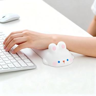 Imagem de Lindo descanso de pulso computacional para mouse pad gato coelho pad bonito em forma de travesseiro de animal de estimação suporte de cotovelo ou laptops, mesas, material de escritório (coelho branco)