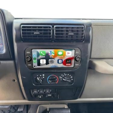 Imagem de Rádio Android 14 Double Din para Jeep Wrangler TJ 2003-2006 com Carplay sem fio Android Auto, tela sensível ao toque Bluetooth estéreo de 6,8 polegadas para Wrangler TJ Head Unit WiFi GPS Navigation