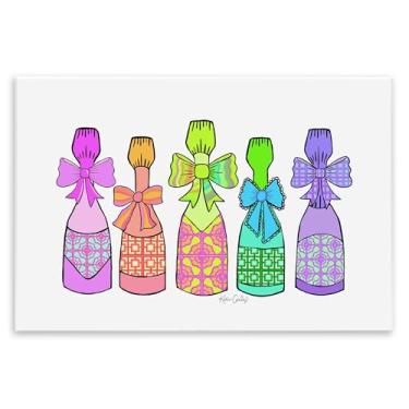 Imagem de Stupell Industries Arte de placa de parede de garrafas de bebida estampadas, design de Katie Conley, 15 x 10