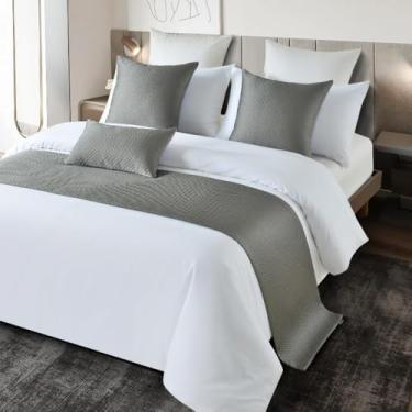 Imagem de HSTANGKY Cachecol para cama de hotel, colcha luxuosa, elegante, confortável, proteção de cama, toalha de cama lavável para quarto, para solteiro, queen, tamanho king, cinza||50 x 240 cm para cama de