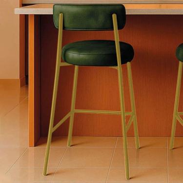 Imagem de Banqueta Cozinha Média Com Encosto Industrial Dourado Londres Pu Verde D03 - D`rossi