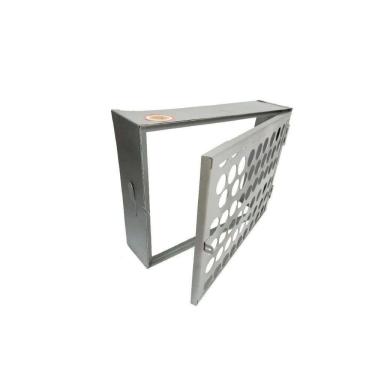 Imagem de Proteção Hidrômetro Tela Moeda Com Porta Cadeado 30x40cm