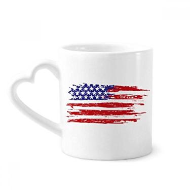 Imagem de Caneca de café cerâmica com estampa de estrelas e listras com a bandeira dos Estados Unidos copo de coração de vidro