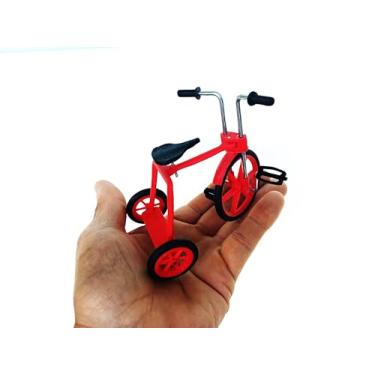 Imagem de Miniatura Decorativa de Triciclo, velocípede do Chaves