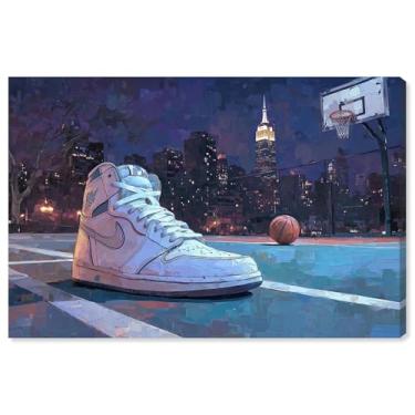 Imagem de NYC Balling at Night Canvas Print Tênis Wall Art por Art Remedy, Gallery Wrapped, 15 x 10