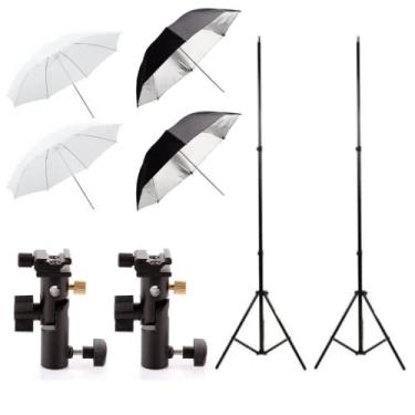Imagem de Kit - 2 tripés de 1,9m, dois suportes de flash e sombrinha tipo E, duas sombrinhas brancas e duas sombrinhas prata para estúdio fotográfico