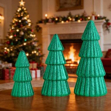 Imagem de Fangoo 3 peças de estatuetas de árvore de Natal de mesa verde com glitter de espuma, decoração de mesa de árvore de Natal, enfeites de árvore de Natal para prateleira, lareira, casa, fazenda, cozinha