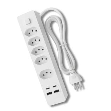 Imagem de Filtro de Linha Premium 2500W com 5 Tomadas 3 Pinos, 2 USB e 2 USB-C, Cabo Branco Longo, Botão Liga/Desliga, Proteção Elétrica – Extensão Ideal para Casa, Escritório e Eletrônicos