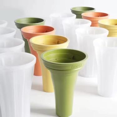 Imagem de Forma de Gelo Smoothie Copo com Tampa, Silicone e Plástico, 150ml, Branco/Verde, 14,5x9,5cm