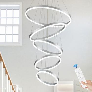 Imagem de Sparklelf Lustre de LED moderno para foyer Lustres de teto alto prata regulável com controle remoto para entrada, sala de jantar, sala de estar, escada, 3000K-6500K (5 anéis D23,6'')