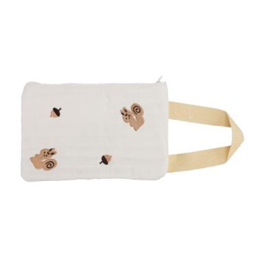 Imagem de CUOFYUNL Dispensador de lenços umedecidos para bebês, portátil, recarregável, reutilizável, bordado, padrão, zíper, viagem, recipiente de lenços umedecidos (Esquilo)