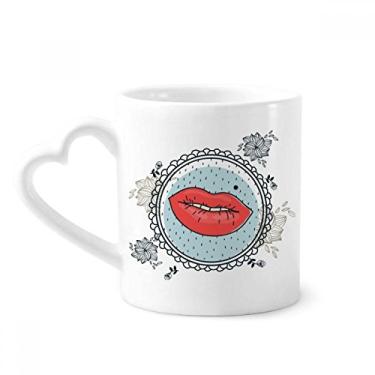 Imagem de Moldura de folha de flor labial caneca padrão de desenho animado café cerâmica copo de coração de vidro