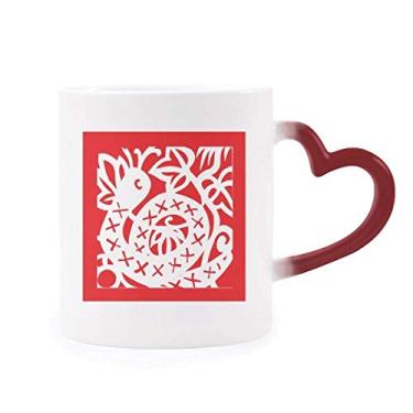 Imagem de Caneca de grés cortada em papel Snake Animal China Zodíaco sensível ao calor Caneca vermelha que muda de cor