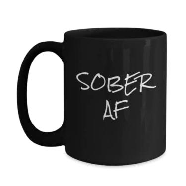 Imagem de Caneca Sober AF Sobriety Coffee Cup Recovery Alcoólicos Anônimos AA Narcóticos Anônimos NA 325 g 425 g Preto
