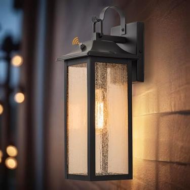 Imagem de RVsmattly Lanterna de parede externa do crepúsculo ao amanhecer, luminária externa preta fosca com resistente ao clima, sensor de luz externa para varanda, luz externa para casa, pátio, garagem (base