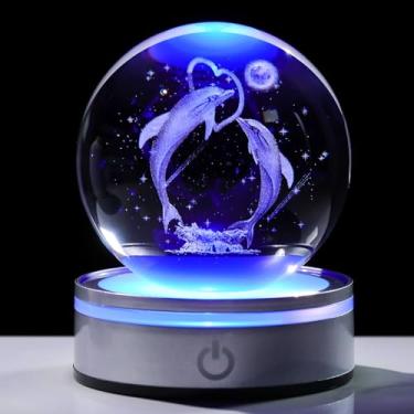 Imagem de Movdyka Lâmpada de estátua de coração de golfinho bola de cristal 3D - Globos de neve para decoração de escritório em casa - 8 cm
