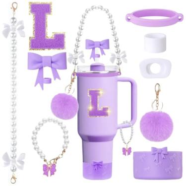 Imagem de MOTEERLLU Conjunto de acessórios de copo Stanley roxo de 9 peças para copo de 850 g 1,134 g com alça, incluindo enfeite de palha de arco e bota, alça de alça de pérola e pingente de alça, adesivo de