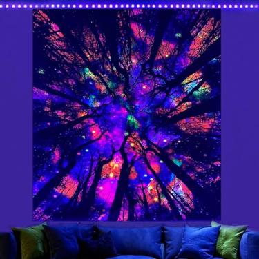 Imagem de Tapeçaria de silhueta de floresta de galáxia de luz negra para quarto, céu noturno, tapeçaria de teto para decoração de quarto, tapeçarias de estrelas da floresta escura que brilham no escuro