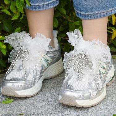 Imagem de Amuletos de sapato com laço de pérola na moda: 1 par de pingentes de decoração de sapatos de corrente de pérolas para tênis, 01 Branco, 11CM